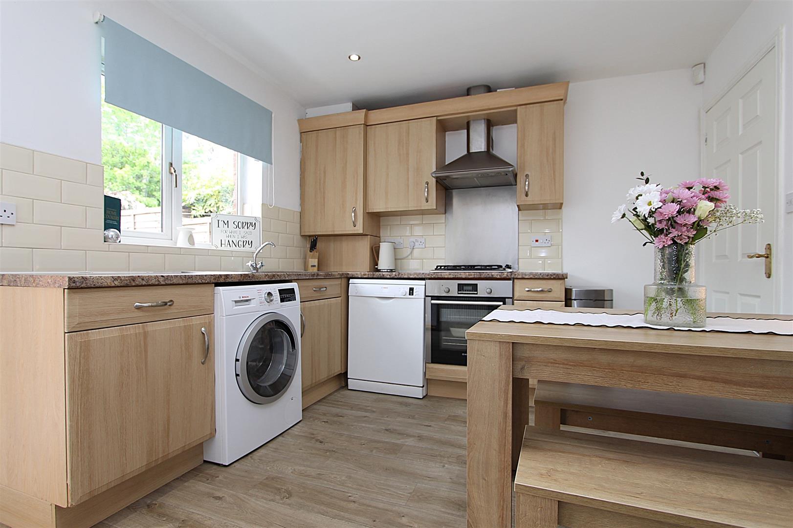 2 bed property in Round Hill Wharf, Kidderminster
